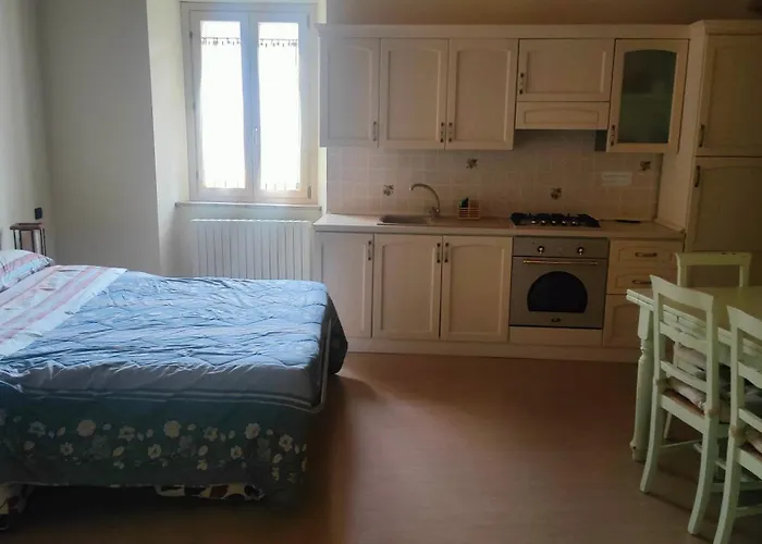 La Panoramica Apartamento Avenale